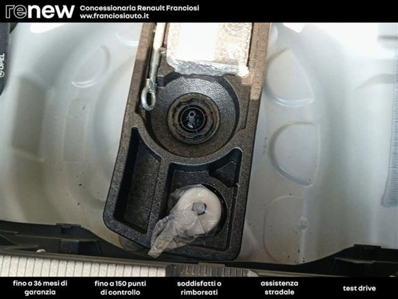 Opel Crossland usata a Modena (17)