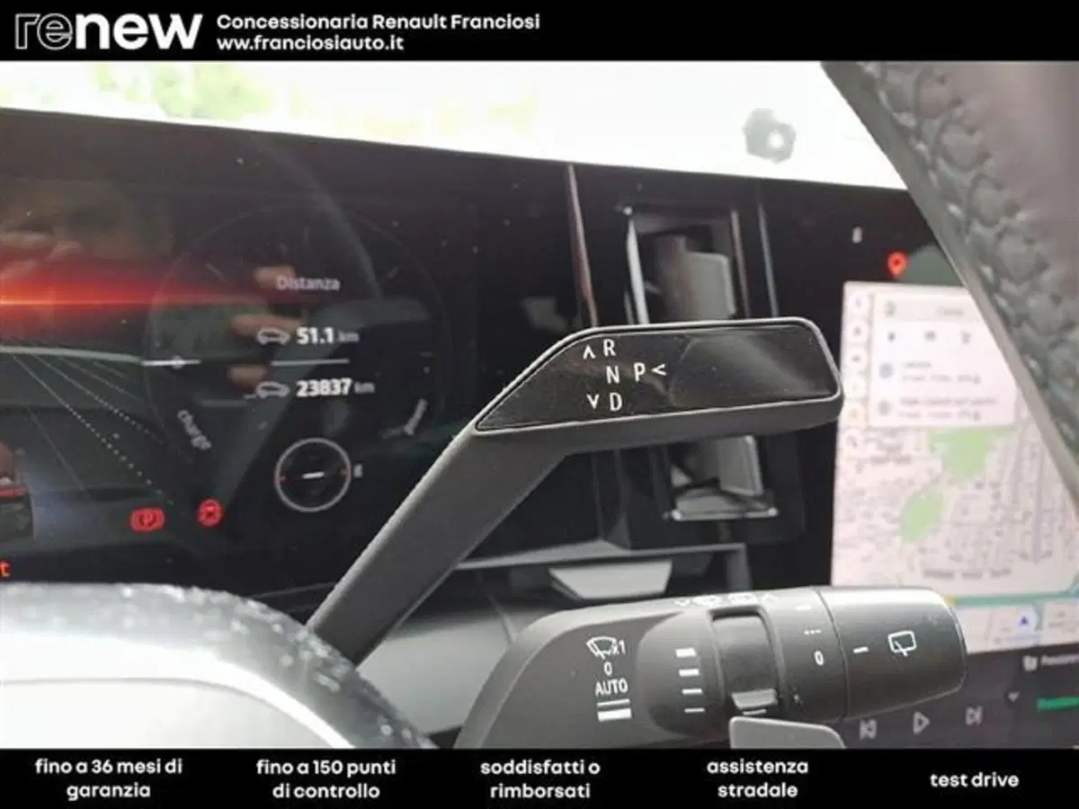 Renault Megane E-Tech Electric usata a Modena (10)
