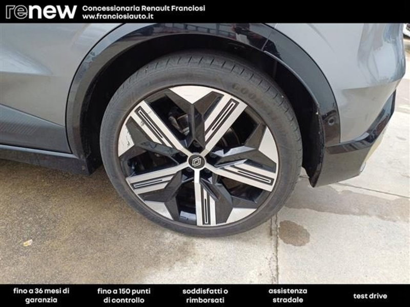 Renault Megane E-Tech Electric usata a Modena (16)