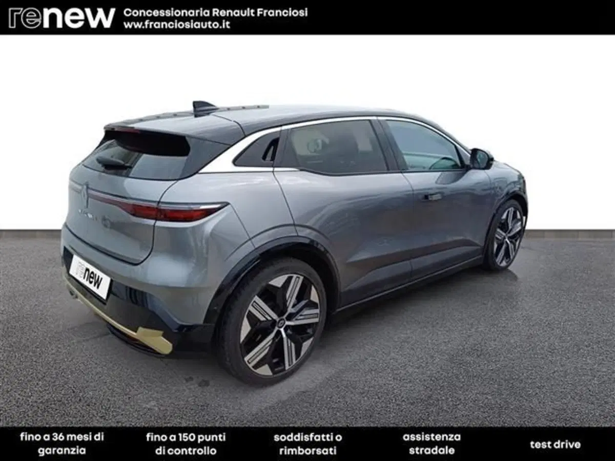 Renault Megane E-Tech Electric usata a Modena (4)