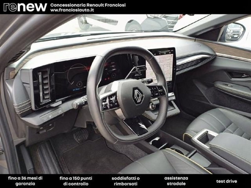 Renault Megane E-Tech Electric usata a Modena (8)