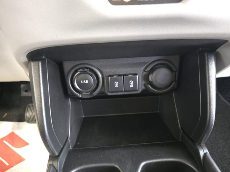 Suzuki Swift nuova a Reggio Emilia (12)