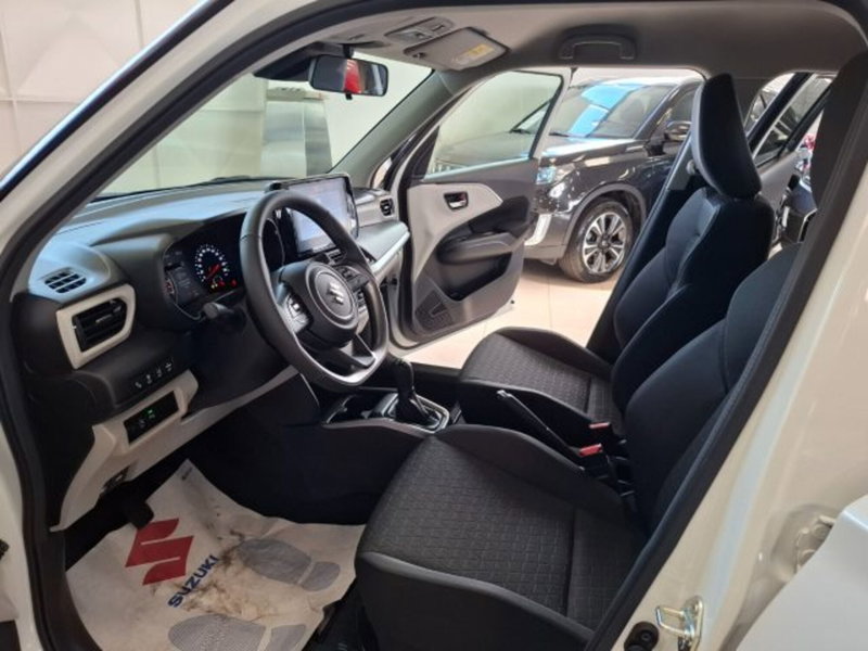Suzuki Swift nuova a Reggio Emilia (10)
