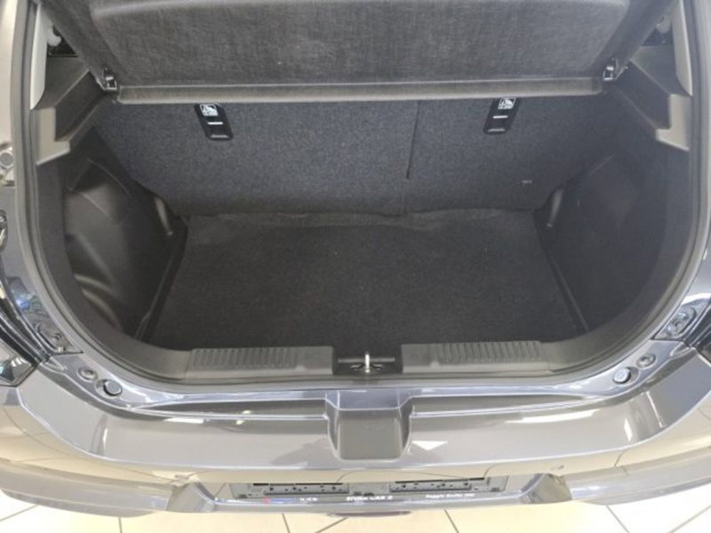 Suzuki Swift nuova a Reggio Emilia (16)