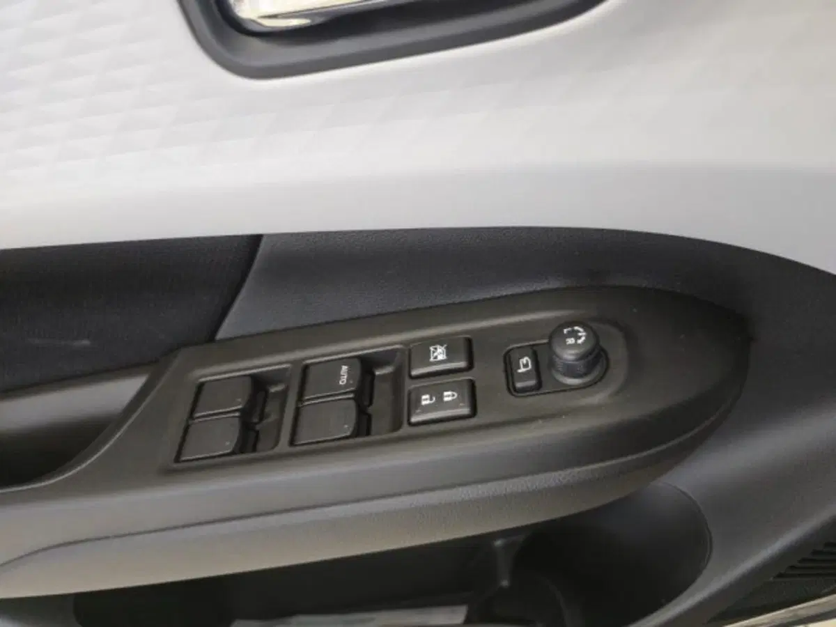 Suzuki Swift nuova a Reggio Emilia (20)