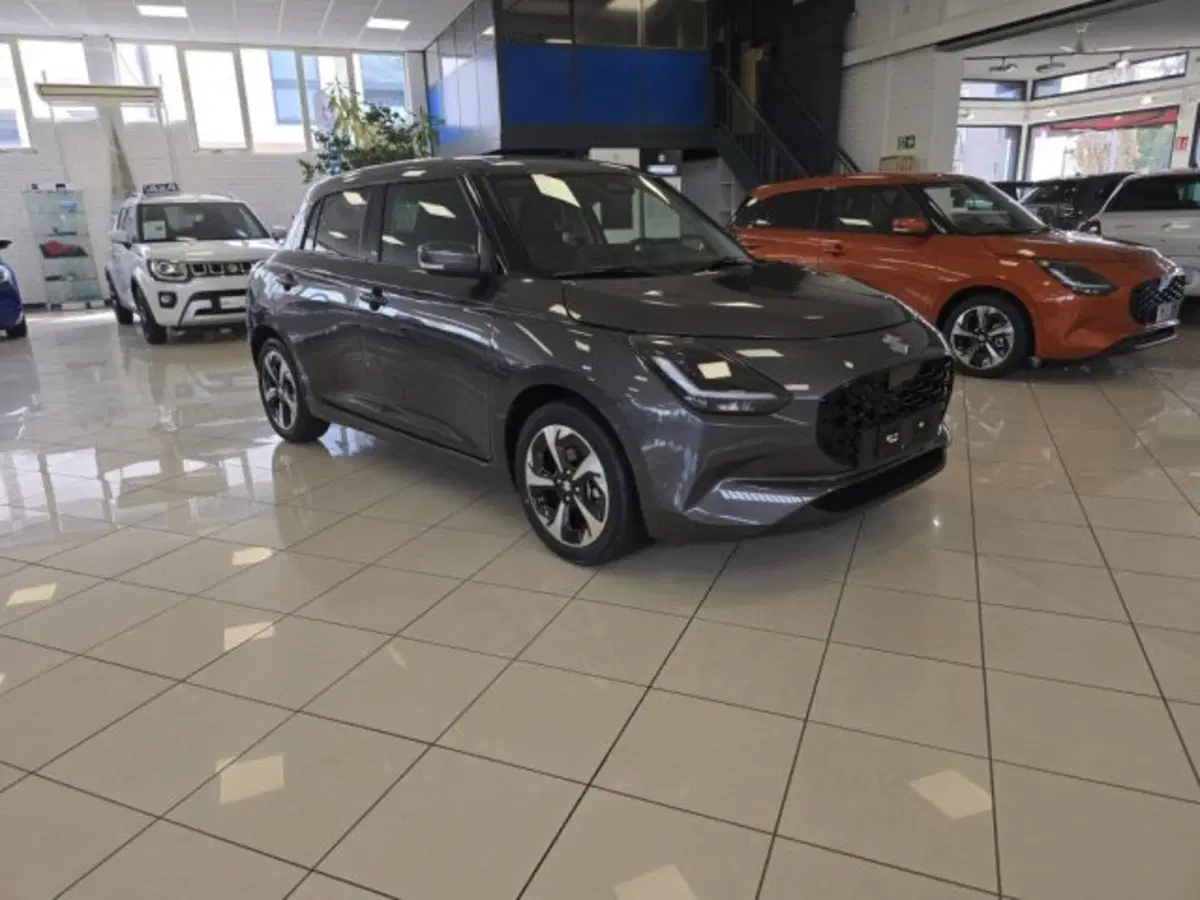 Suzuki Swift nuova a Reggio Emilia (8)