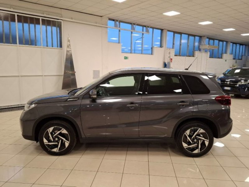 Suzuki Vitara nuova a Reggio Emilia (2)