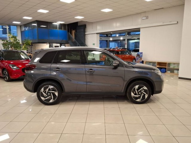 Suzuki Vitara nuova a Reggio Emilia (6)