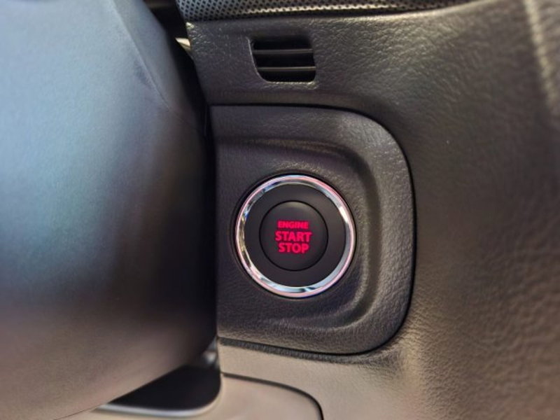 Suzuki Vitara nuova a Reggio Emilia (13)