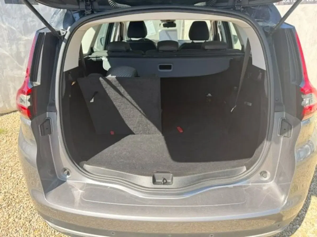 Renault Scenic E-Tech Electric usata a Prato (11)