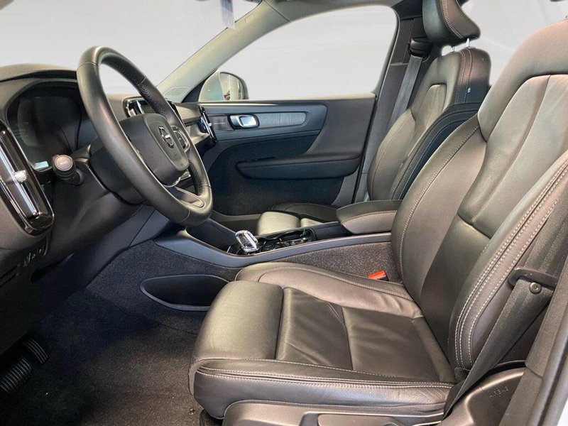 Volvo XC40 usata a Torino (7)