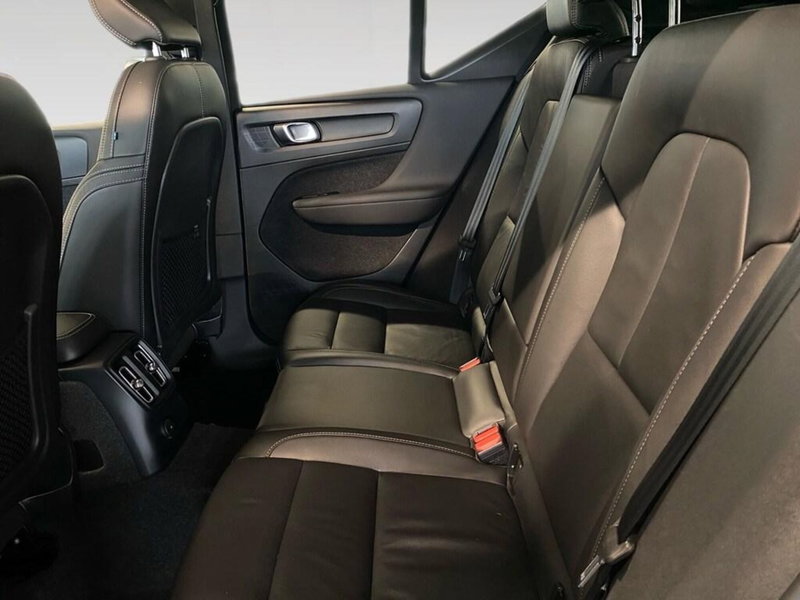 Volvo XC40 usata a Torino (8)