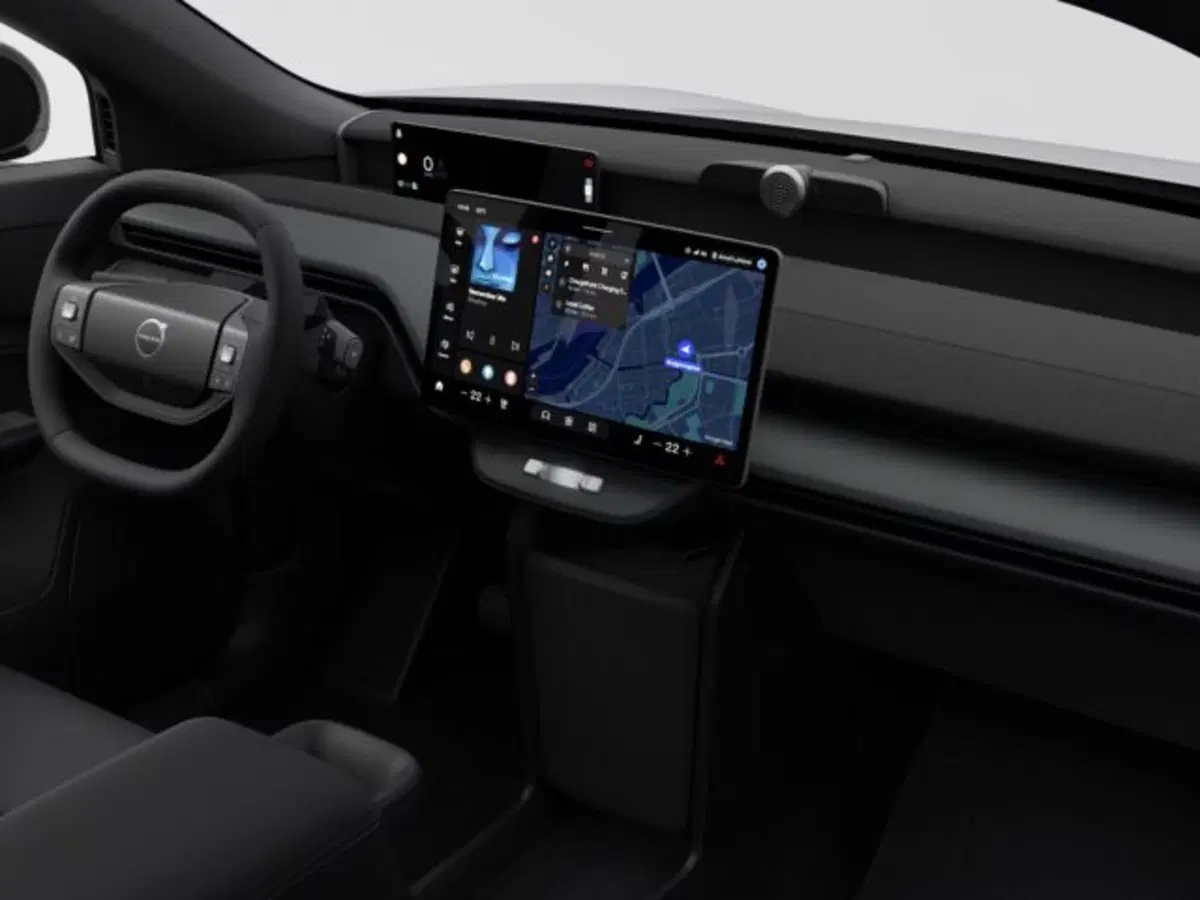 Volvo EX60 nuova a Modena (9)