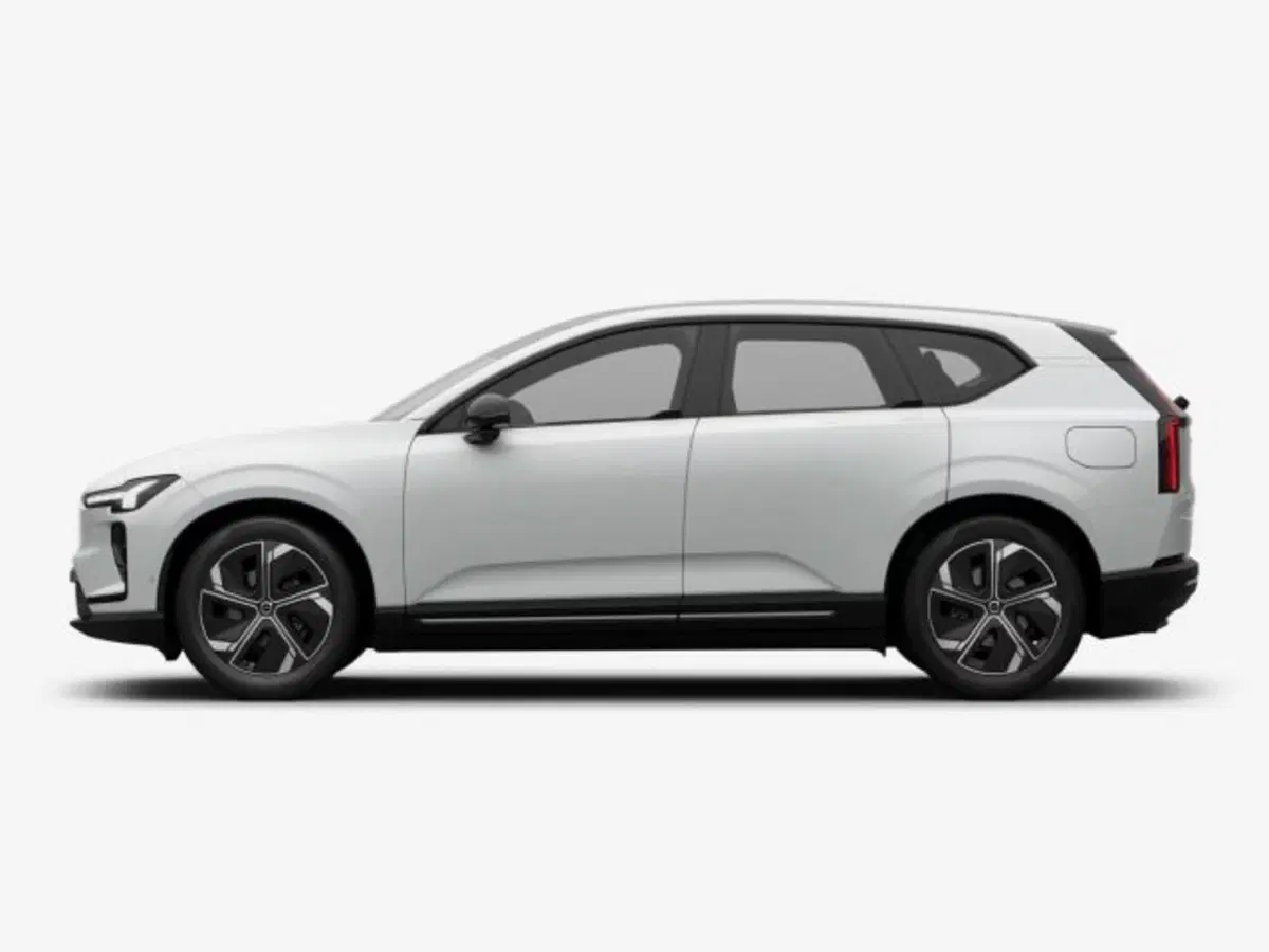Volvo EX60 nuova a Modena (3)