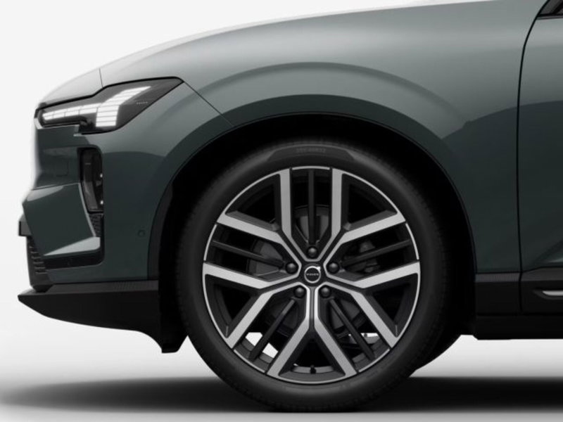 Volvo EX60 nuova a Modena (8)