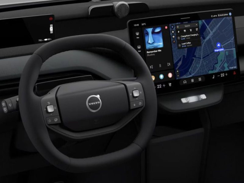 Volvo EX60 nuova a Modena (10)