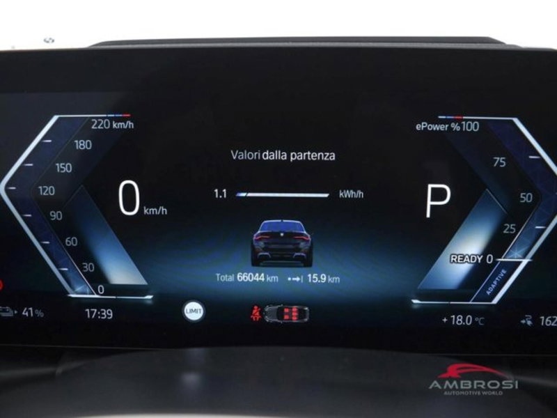 BMW i4 usata a Perugia (13)