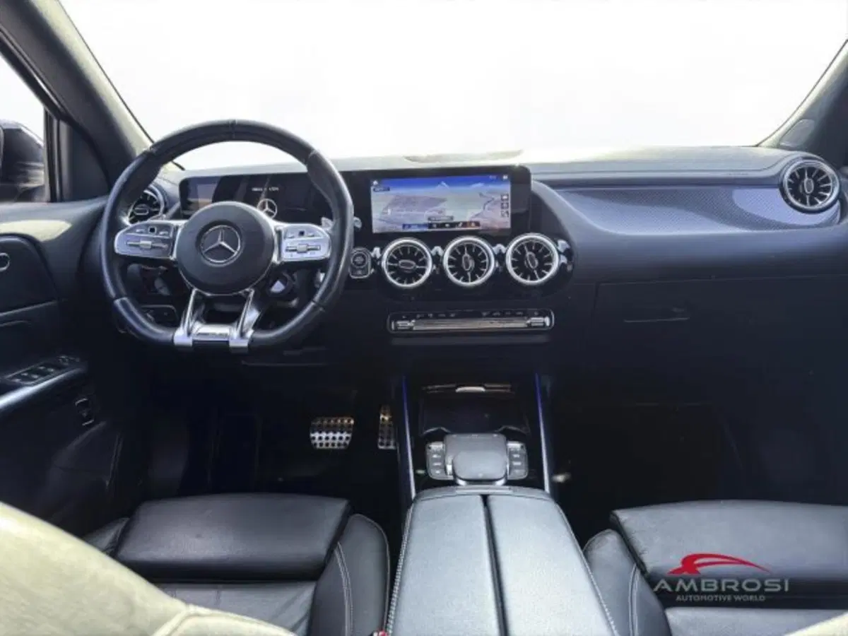 Mercedes-Benz GLA SUV usata a Perugia (13)