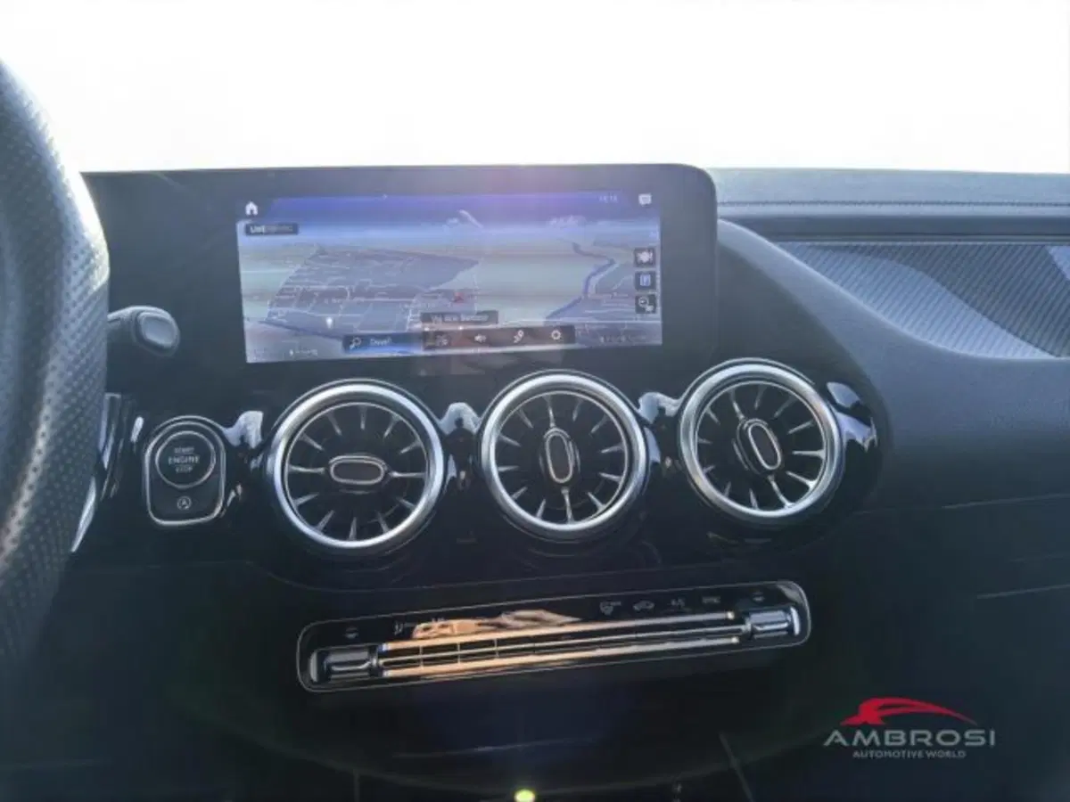 Mercedes-Benz GLA SUV usata a Perugia (15)