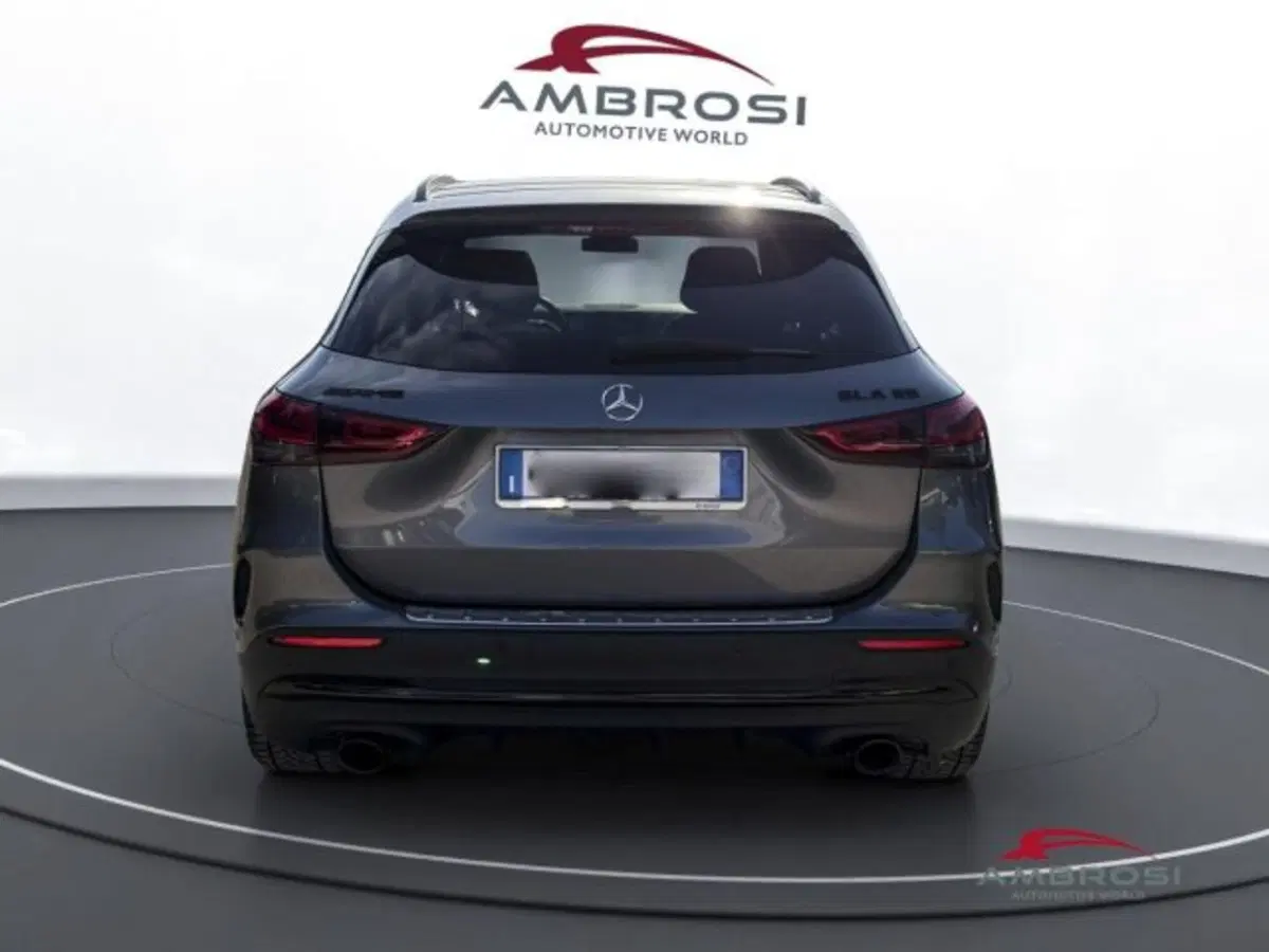 Mercedes-Benz GLA SUV usata a Perugia (8)
