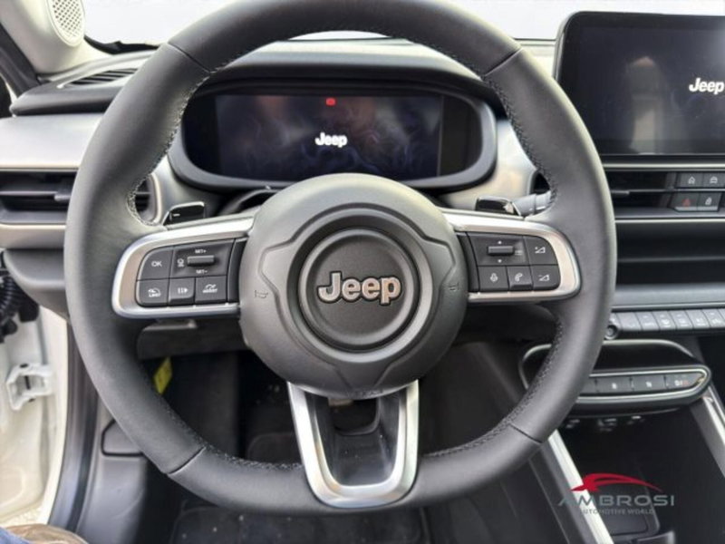 Jeep Avenger nuova a Perugia (14)