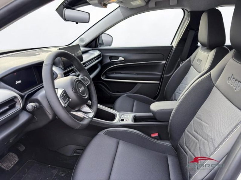 Jeep Avenger nuova a Perugia (10)