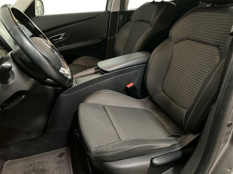 Renault Scenic E-Tech Electric usata a Como (10)