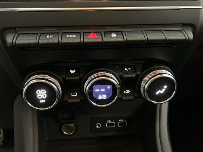 Renault Captur usata a Como (14)