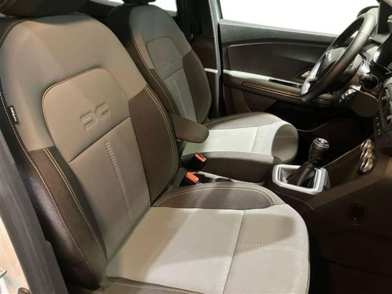 Dacia Sandero usata a Como (8)