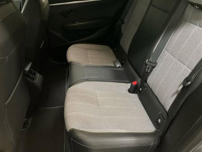 Renault Megane E-Tech Electric usata a Como (12)