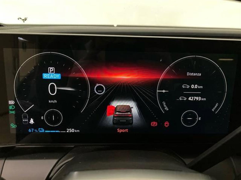 Renault Megane E-Tech Electric usata a Como (15)