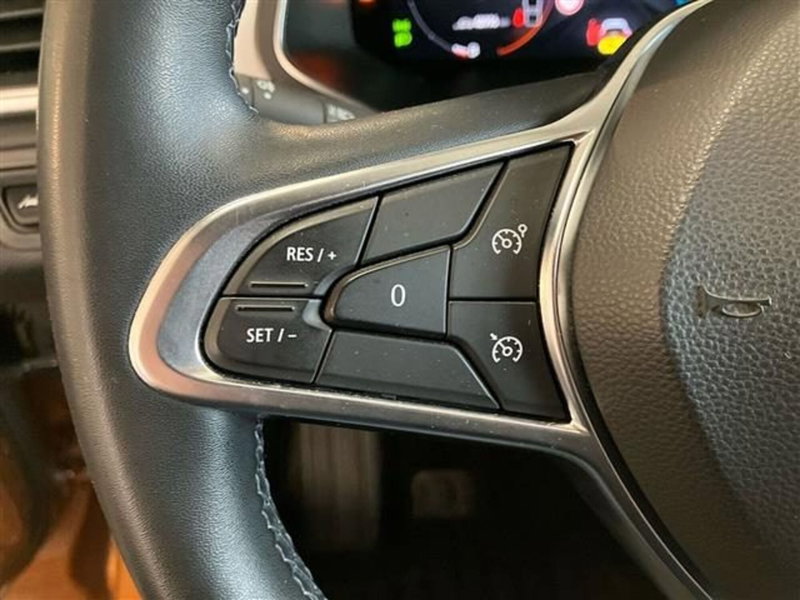 Renault Captur usata a Como (20)