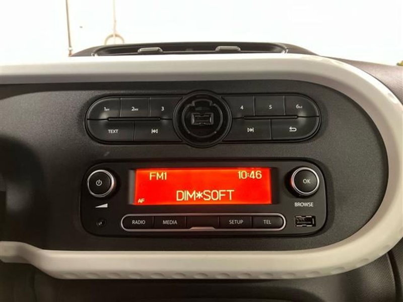 Renault Twingo usata a Como (14)