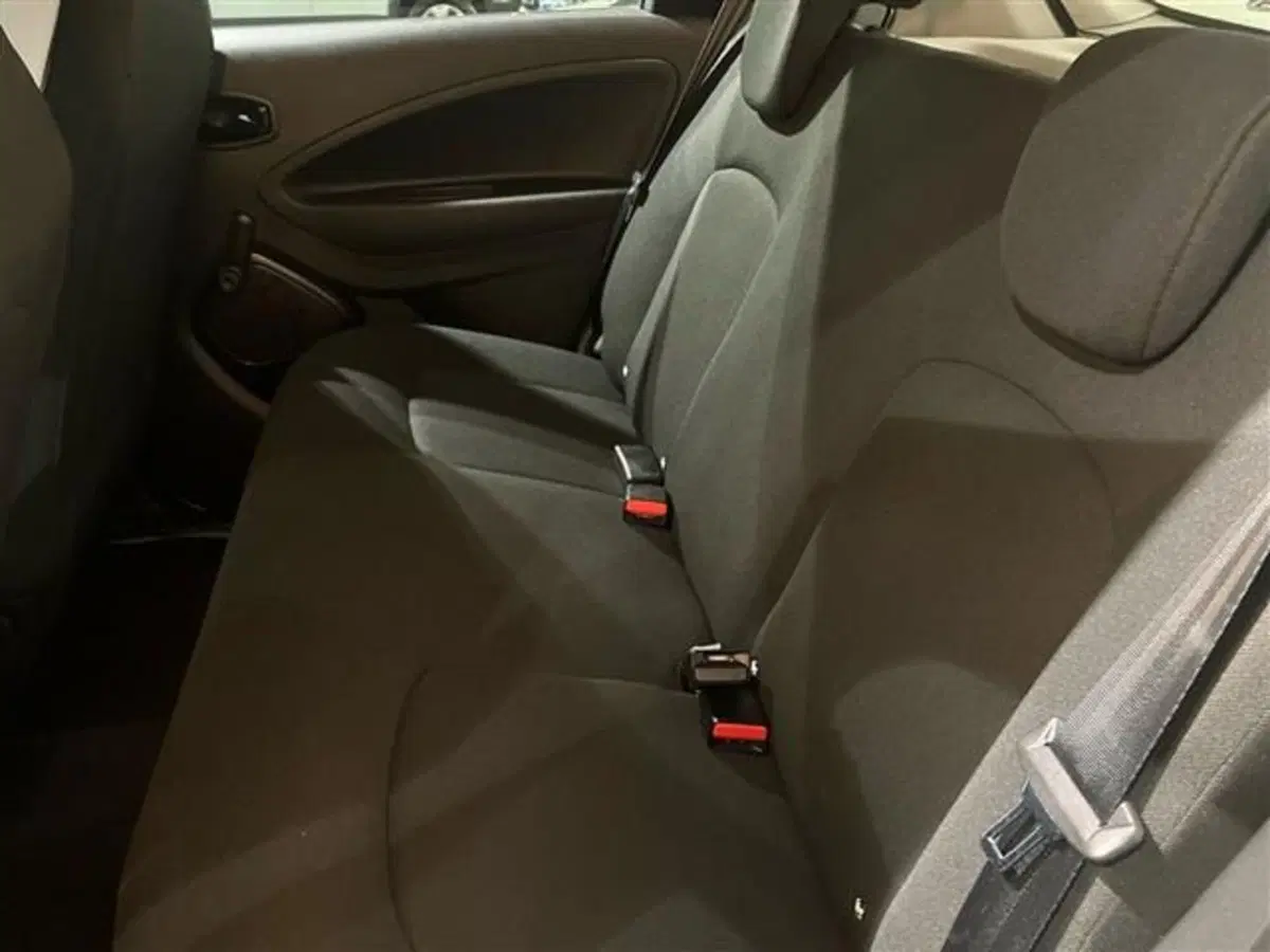 Renault Zoe usata a Como (12)