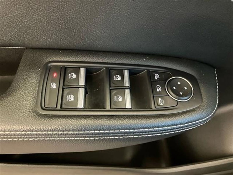 Renault Arkana usata a Como (19)