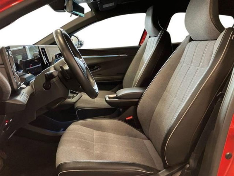 Renault Megane E-Tech Electric usata a Como (10)