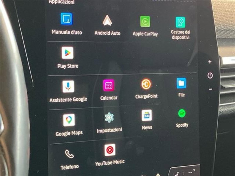 Renault Megane E-Tech Electric usata a Como (13)