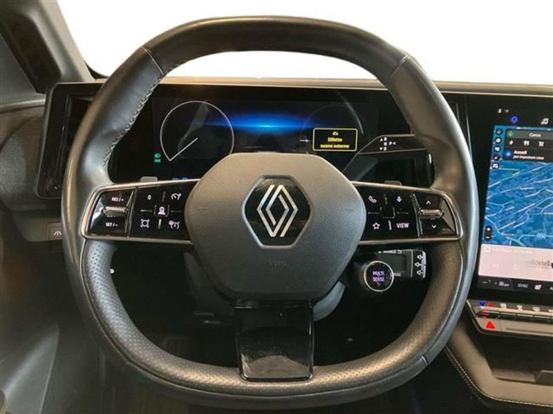 Renault Megane E-Tech Electric usata a Como (16)