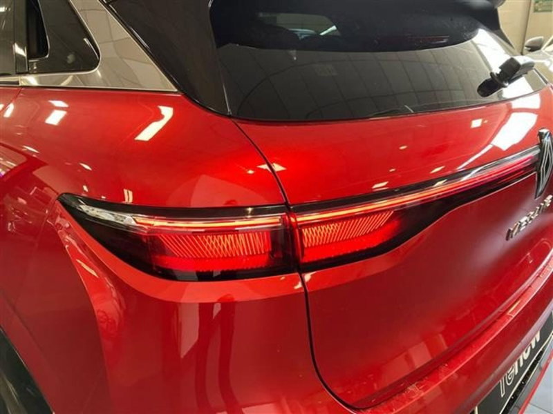 Renault Megane E-Tech Electric usata a Como (7)