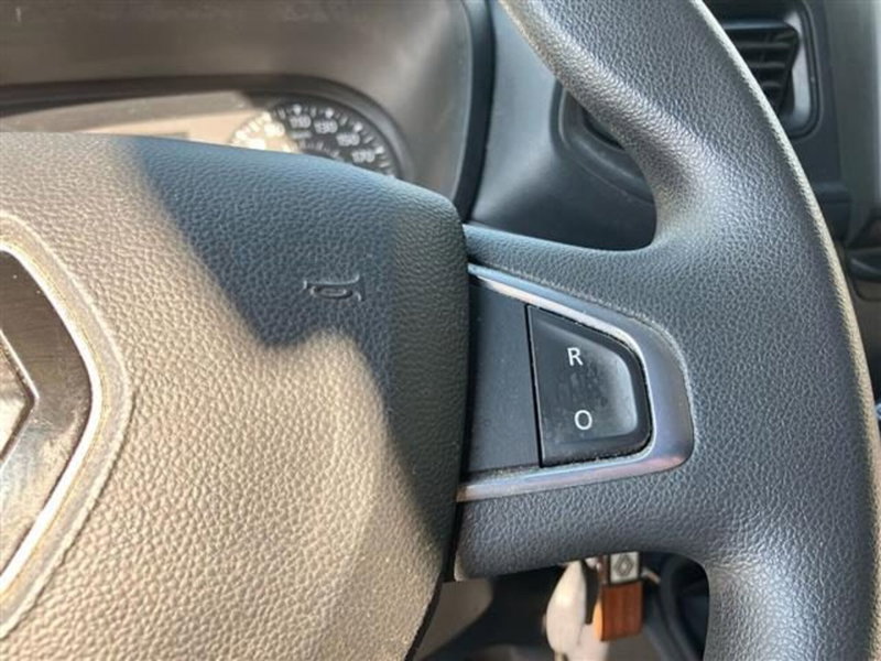 Renault Master Furgone usata a Como (18)