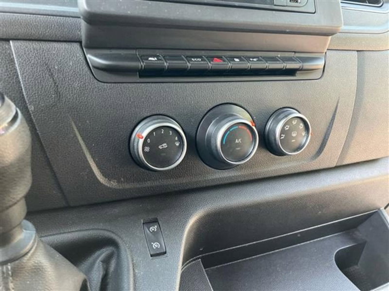 Renault Master Furgone usata a Como (19)