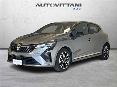 Renault Clio 1.0 tce Techno 90cv del 2025 usata a Como