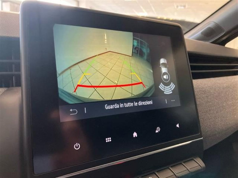 Renault Clio usata a Como (13)