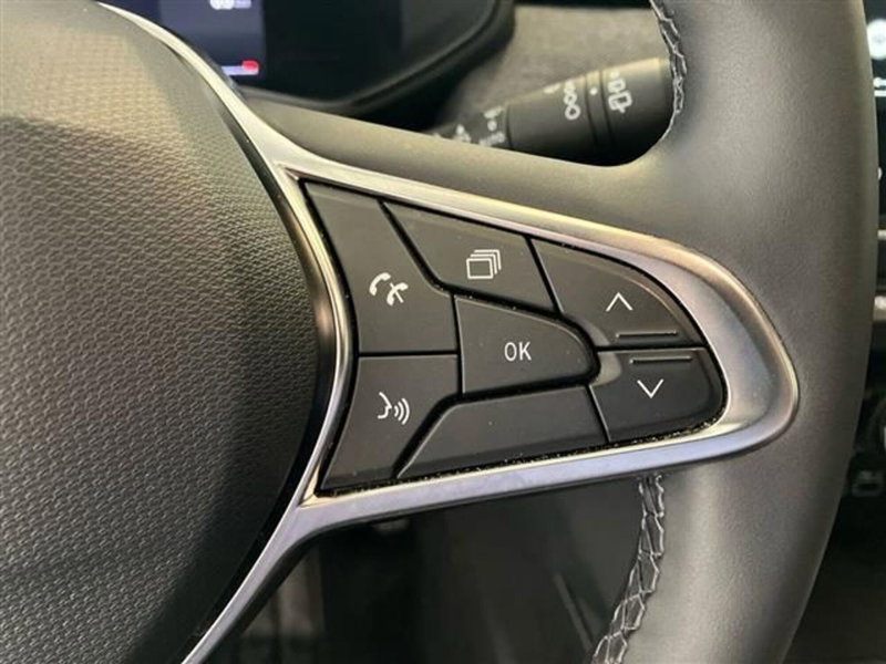 Renault Clio usata a Como (18)