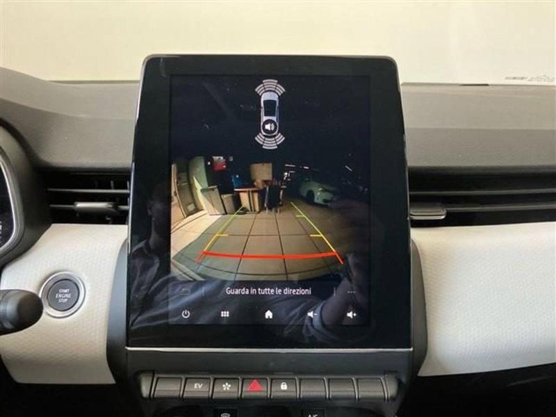 Renault Clio usata a Como (14)