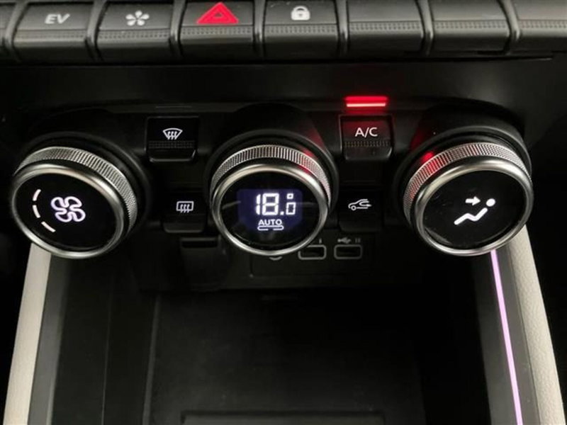 Renault Clio usata a Como (19)