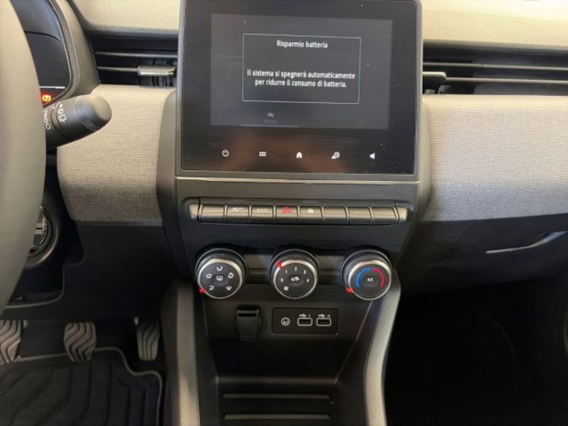 Renault Clio usata a Modena (13)