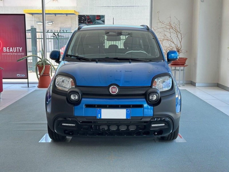 Fiat Panda Cross nuova a Sondrio (8)