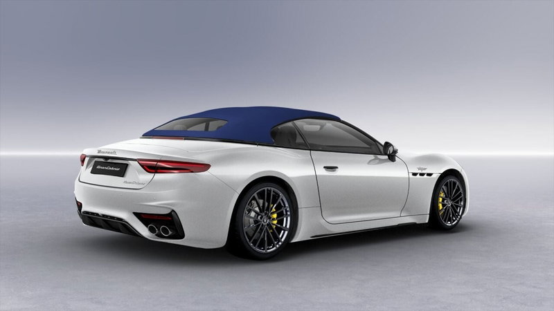 Maserati Grancabrio usata a Perugia (4)