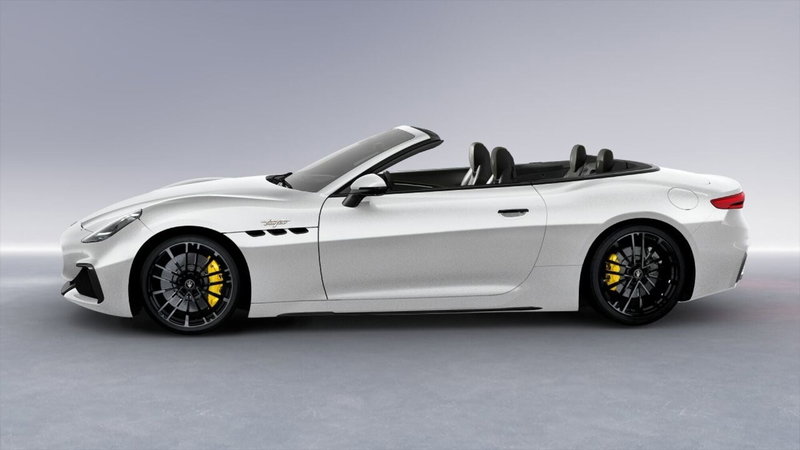 Maserati Grancabrio usata a Perugia (5)